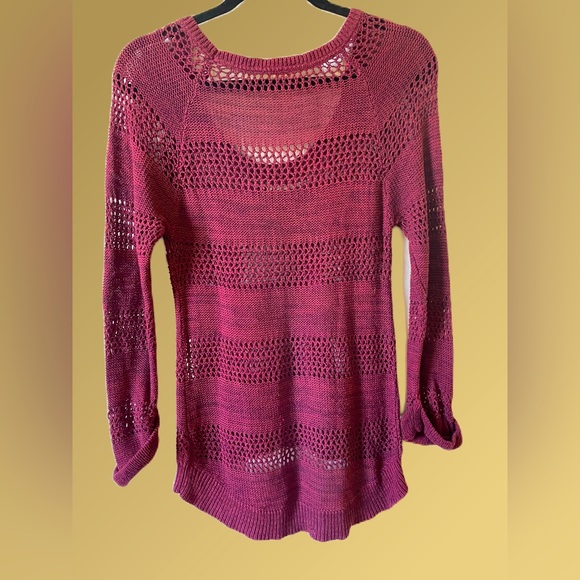 Wild at heart Roxy scoop neck sweater. Extra large, junior. Cranberry color. - Picture 2 of 3
